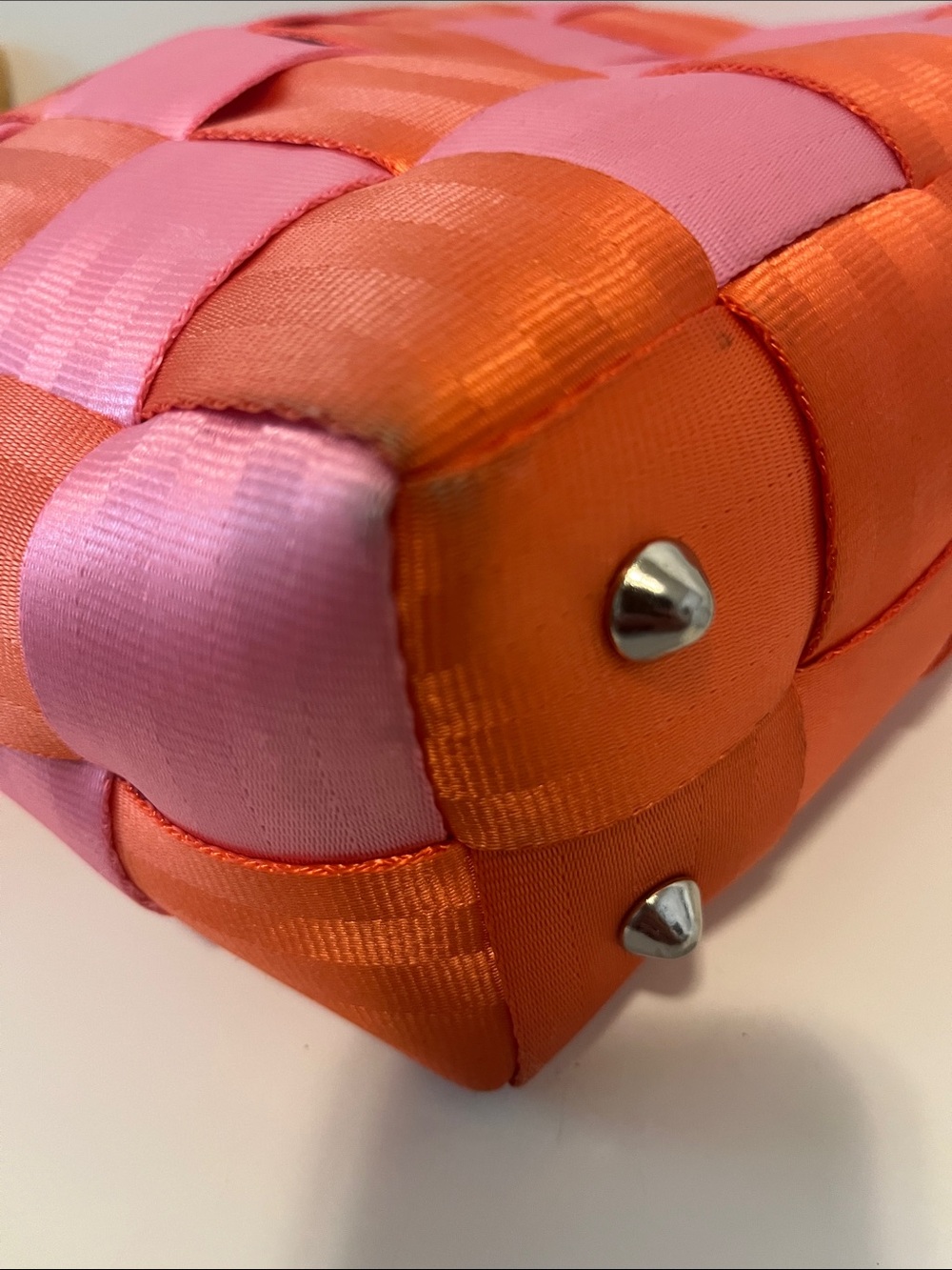 Harveys The Original Seatbelt Bag Orange Sherbet Woven Bag Ltd Edition - Picture 13 of 13